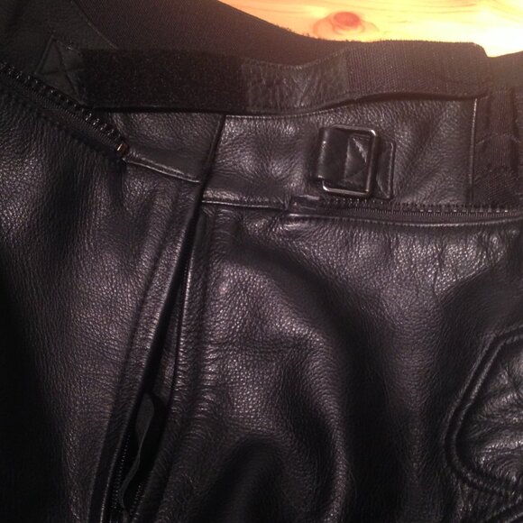 Belstaff Women's Soft Leather Motorcycle Suit WITH Gloves - Picture 7 of 10